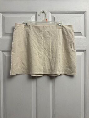 Women's American Eagle Cream Colored Mini Skort Skirt